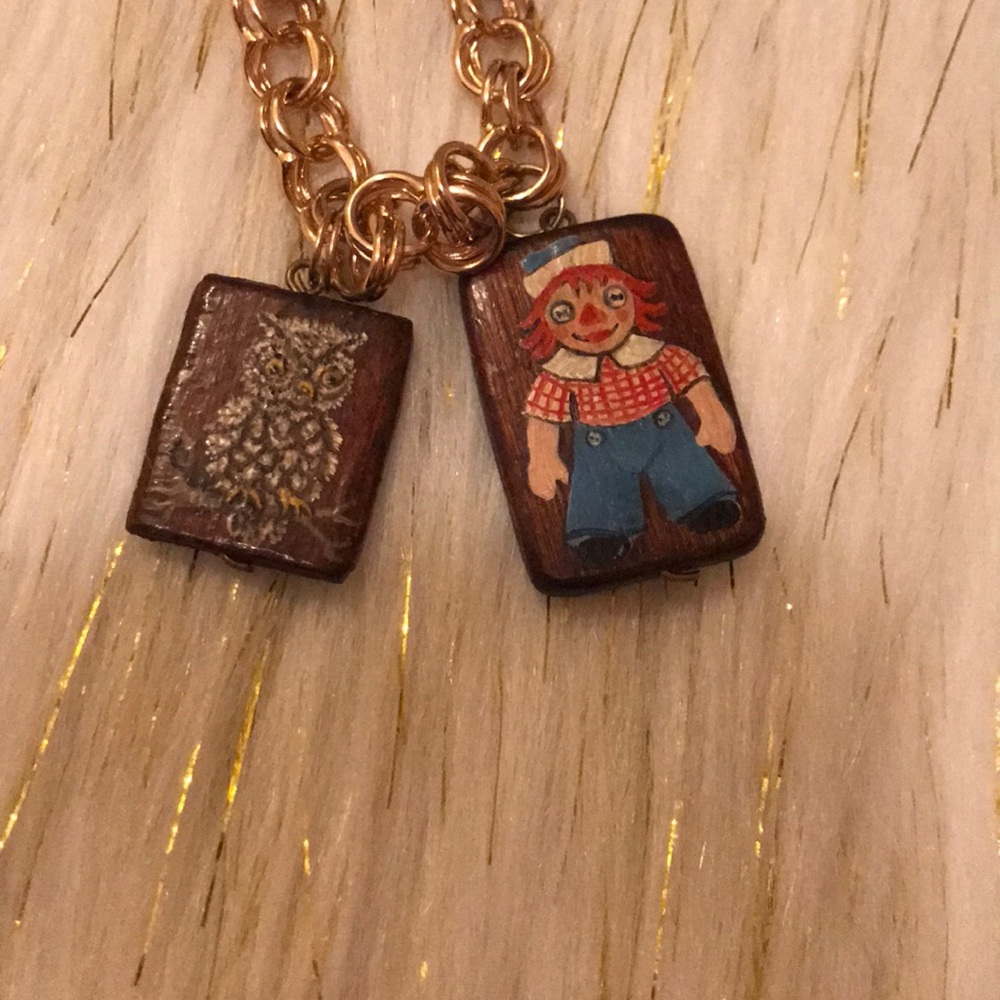 True vintage handpainted raggedy ann bracelet - Picture 5 of 8